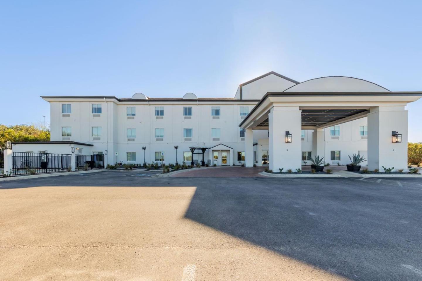 Blanco River Hotel Buitenkant foto